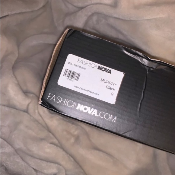 Black Little Boots - Picture 7 of 7